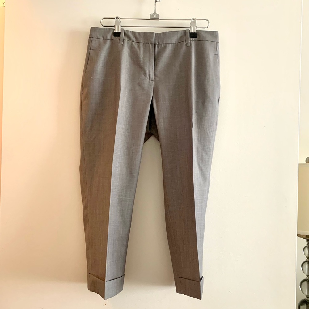 LOFT cropped pants size 4P